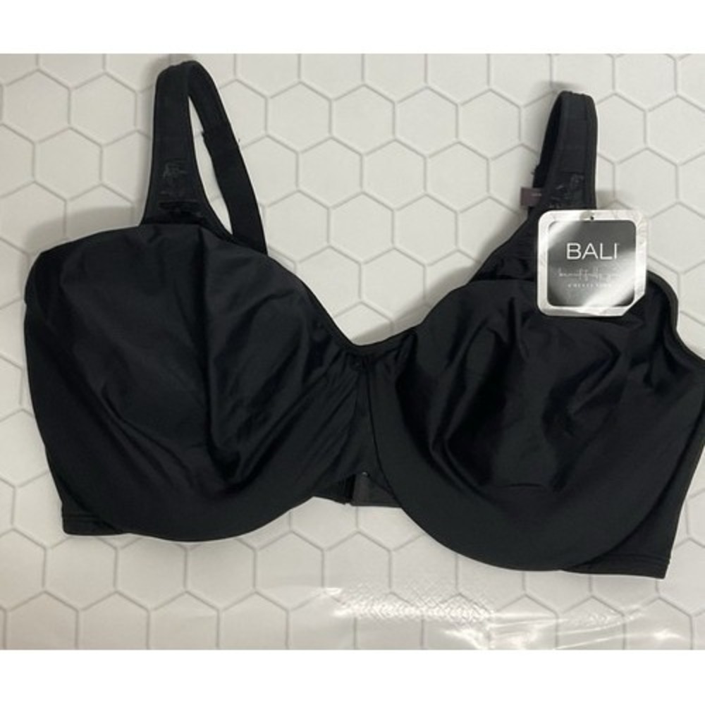 NWT Bali Underwire Unpadded Back Closure Full Coverage Bra Women 38DDD Indonesia